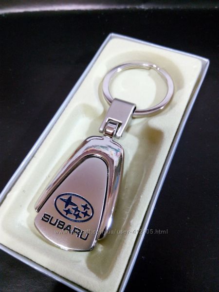 Авто брелок Subaru Субару на ключи авто, на подарок
