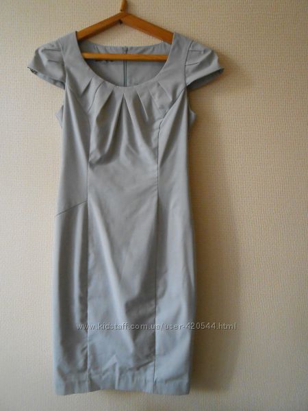 Фирменное стильное женское платье Oodji р. 44-46 S в отличном состоянии