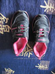   Кроссовки для девочки черные с розовыми вставками