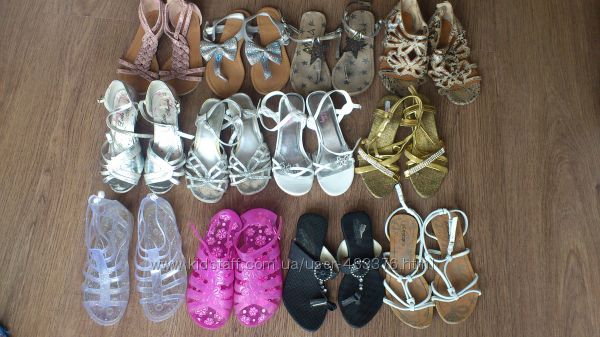 Распродажа обуви 3 для девочки. Размер стельки 20-20,5см