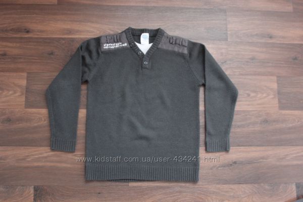 Стильный свитерок рост 134-140