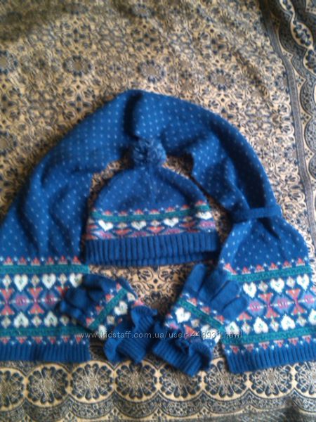 Комплект зимний, шапка шарф перчатки