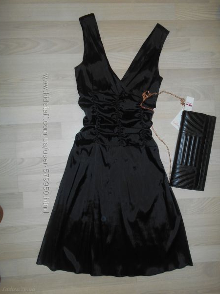 Вечернее черное платье 