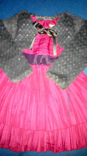 Нарядное платье 92-98 р.