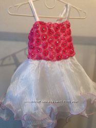 Нарядное платье на малышку 1-2 годика