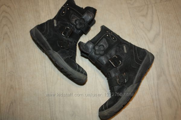 Зимние кожаные внутри теплые сапожки р-28 в хорошем состоянии
