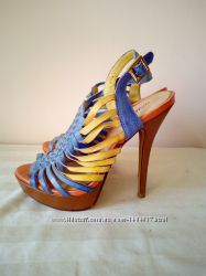 Босоножки 37 роз бренд Cosmoparis